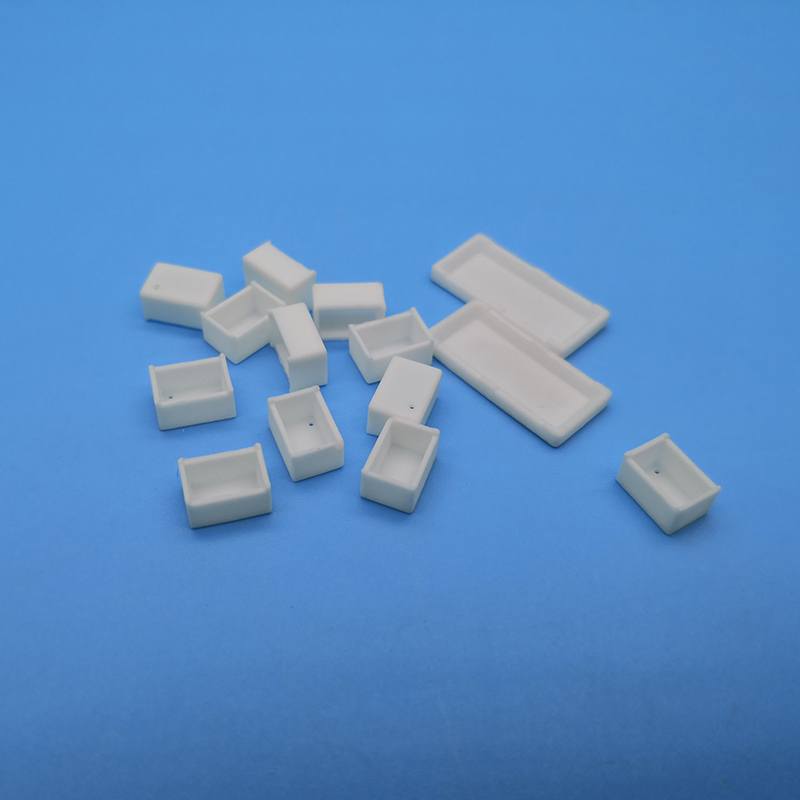 Ceramic Lids for SMD Ceramic PackageUltra Thin Alumina Ceramic Caps for Oscillation Modules 1
