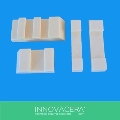 Ceramic wiper board for high speed paper machine