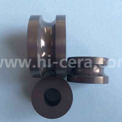 Silicon nitride extrusion wheel