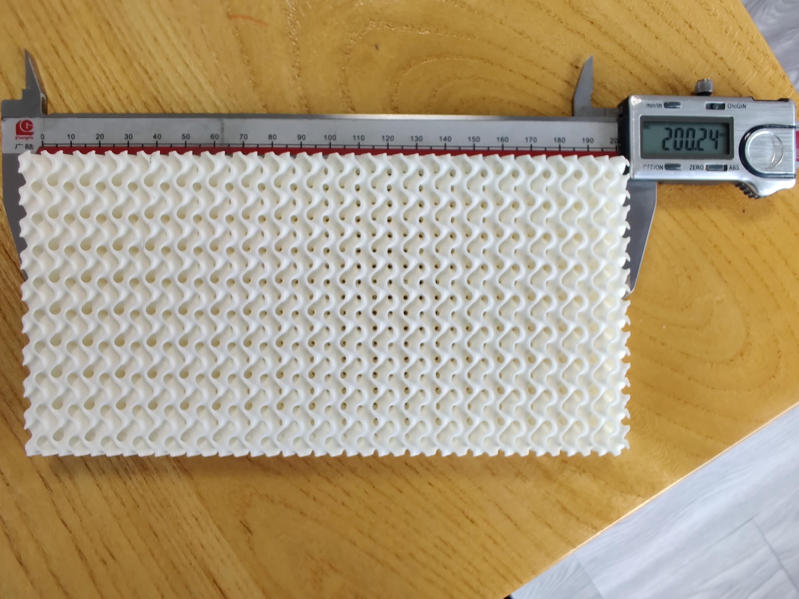 氧化锆过滤板 陶瓷3d打印 氧化锆打印过滤板 3D陶瓷打印30c8bdd95827c91ca73b86a1f7338114