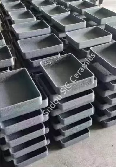 RSiC Crucible Sagger Box by 1700C recrystallized SiC ceramic