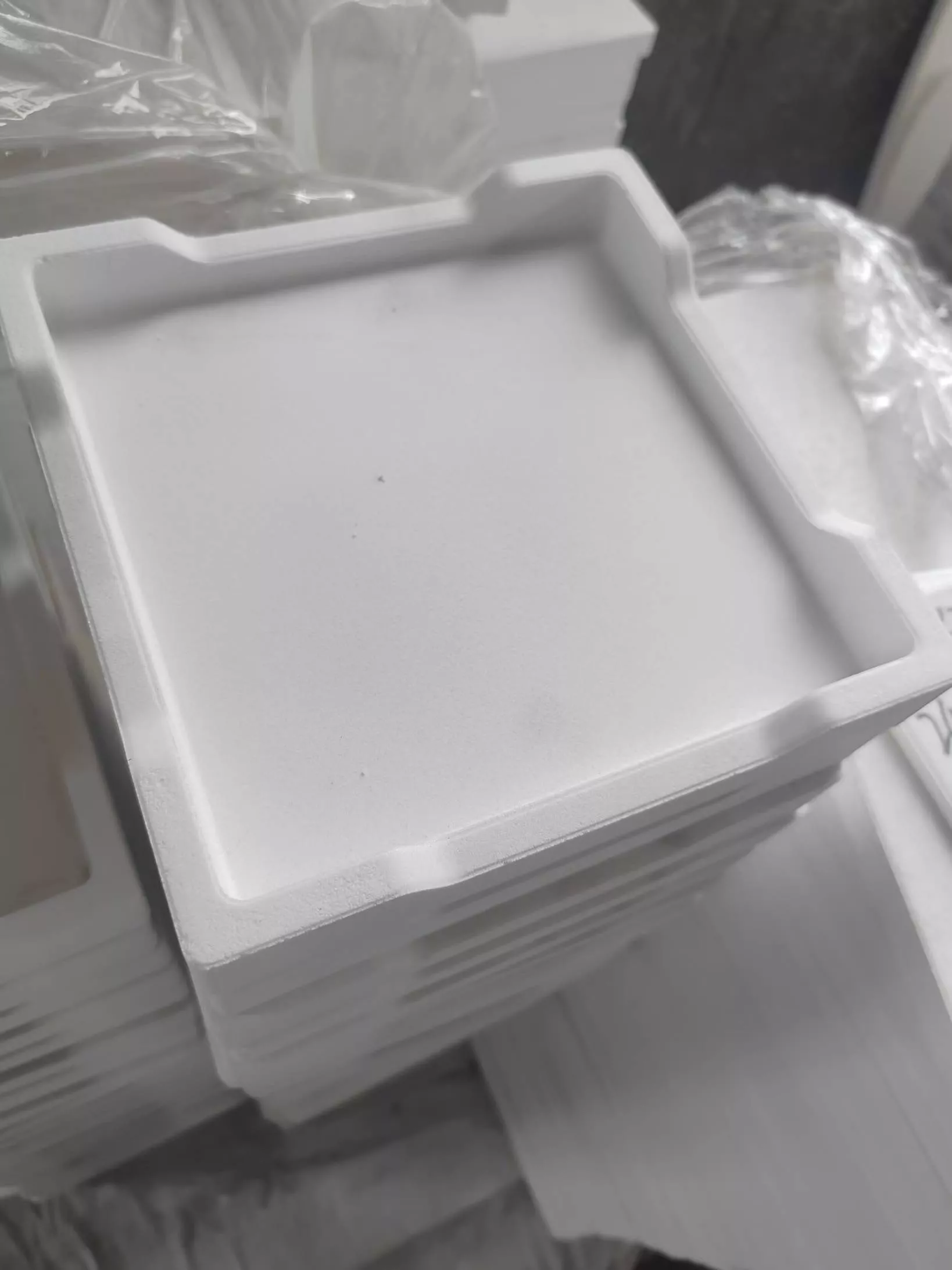 刚玉莫来石匣钵,氧化铝匣钵bebd5bb74e1731af1d4b1abf29abd04