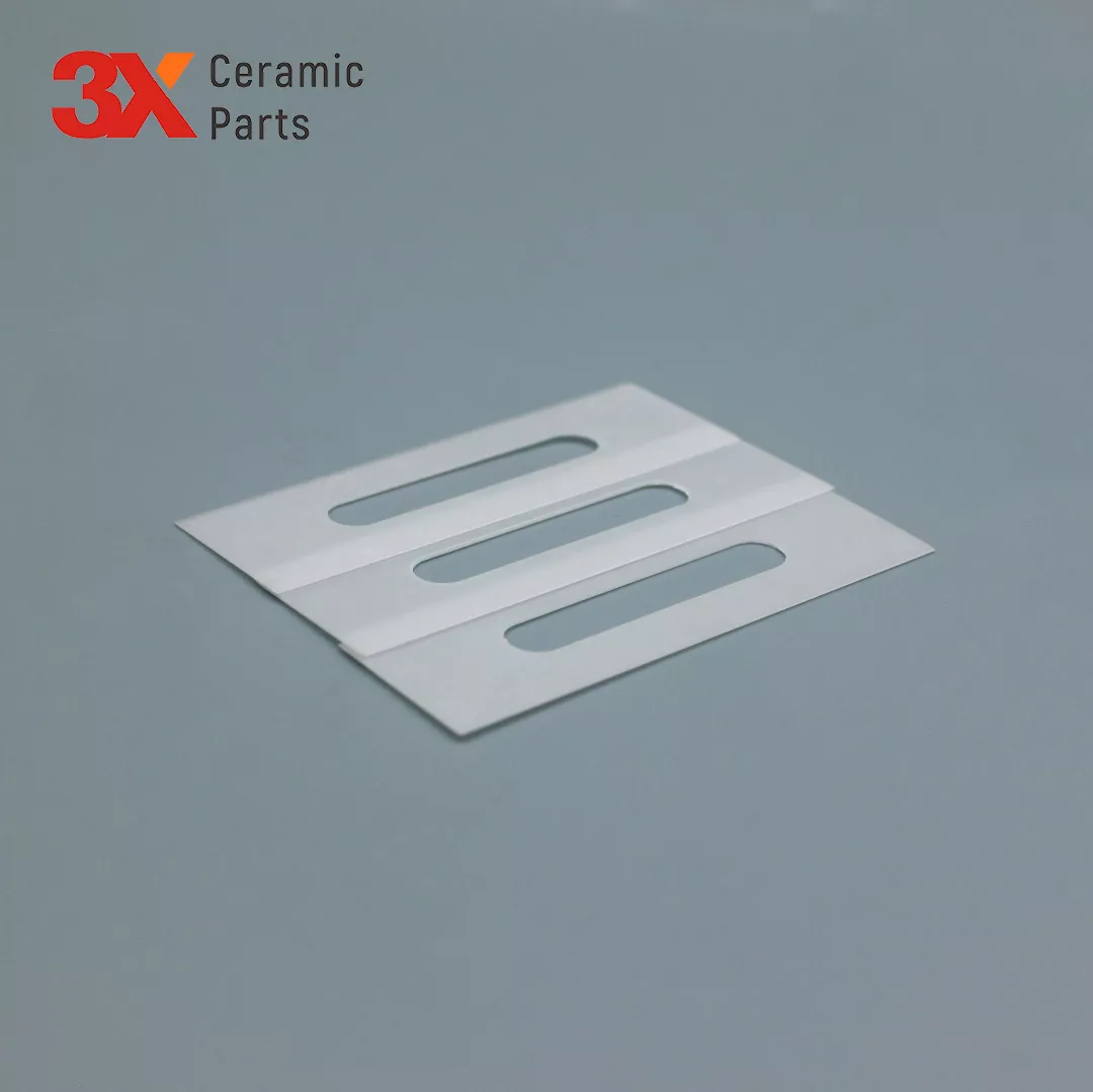 厚度0.2mm0.3mm0.5mm1mm氧化锆陶瓷打孔刀片96
