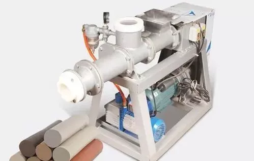 Vacuum pug mill: A key equipment for the preparation of advanced ceramic materials