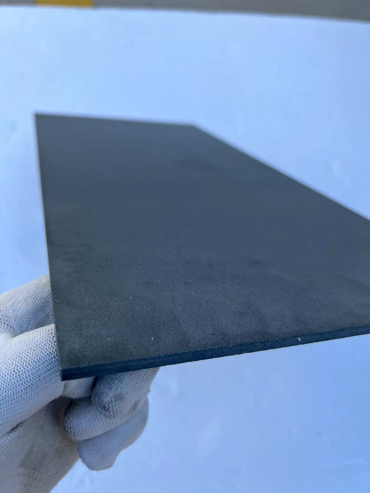 RSiC plate, recrystallized silicon carbide refractory loading kiln batts, kiln shelves, RSiC grinded微信图片_20230717080714