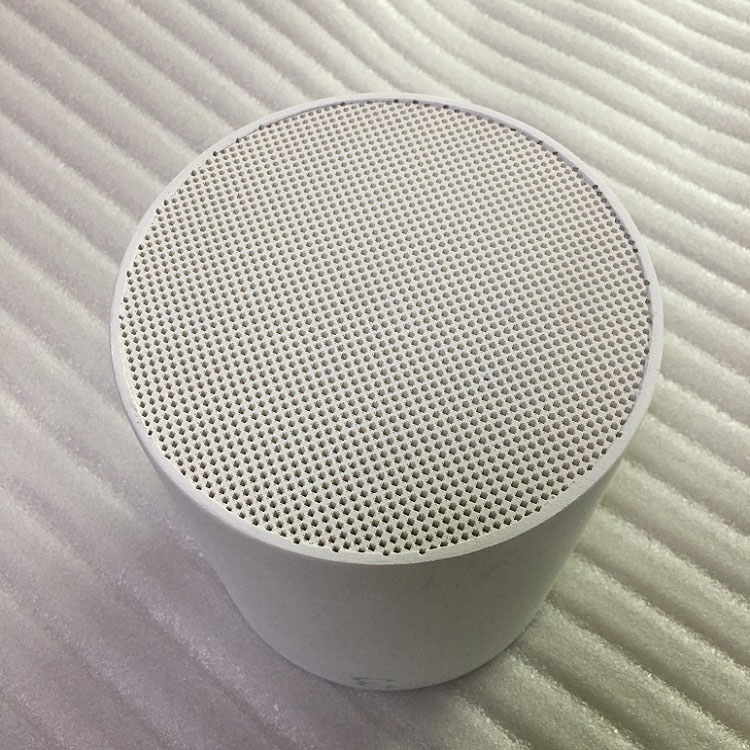 黑烟颗粒捕集器多孔陶瓷载体壁流式蜂窝陶瓷