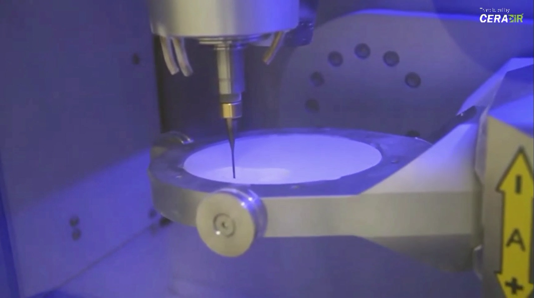 CORiTEC 350i and 350i Loader - zirconia milling