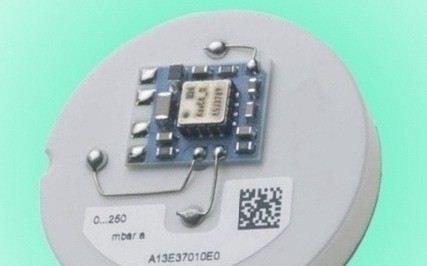 Polymer-derived SiBCN ceramic pressure sensor with excellent sensing performance